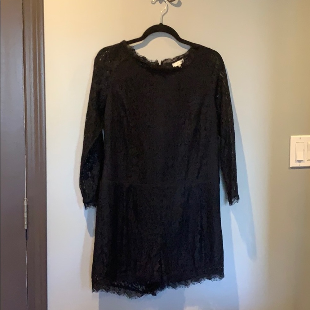 Joie black lace 3/4  sleeve short romper
